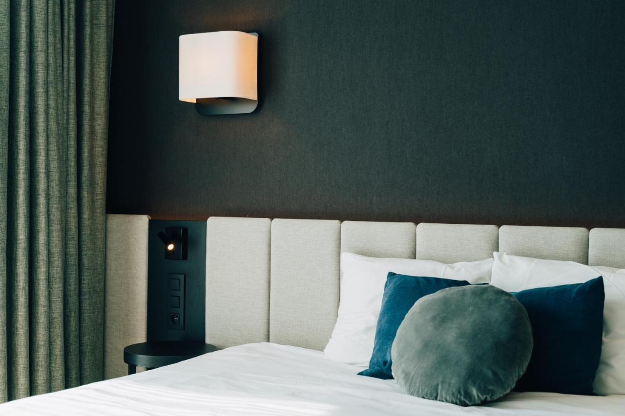 Factory Hotel Beveren  Bagian luar foto