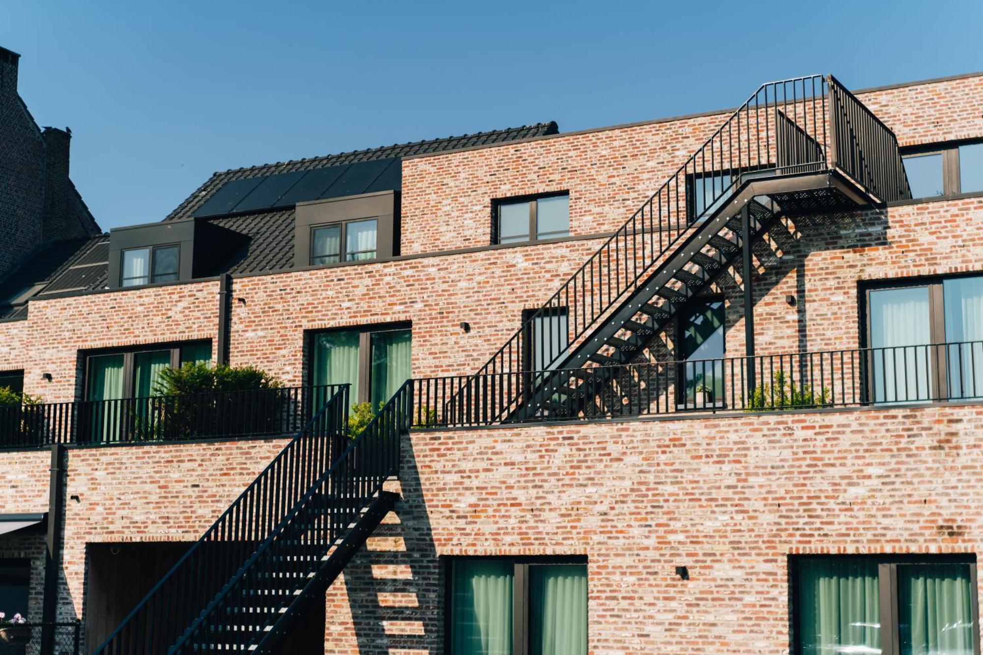 Factory Hotel Beveren  Bagian luar foto